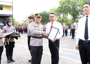 31 Personil Berprestasi Dapat Penghargaan dari Kapolresta Banda Aceh