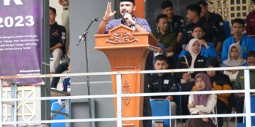 Ketua Komisi 1 DPRA, Al-Farlaky, Bakar Semangat Mahasiswa Baru UIN Ar-Raniry