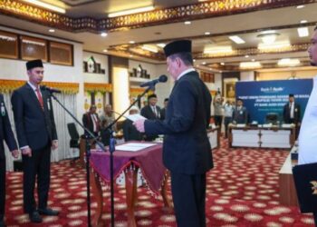 Lantik Direksi BAS, Penjabat Gubernur: Berikan Pelayanan Terbaik