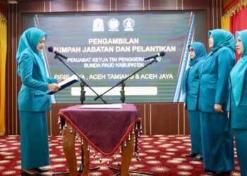 Ayu Marzuki Lantik Tiga Ketua TP PKK dan Bunda PAUD Kabupaten