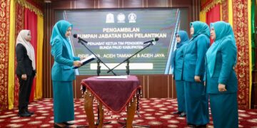 Ayu Marzuki Lantik Tiga Ketua TP PKK dan Bunda PAUD Kabupaten