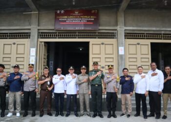 Kapolresta Banda Aceh bersama Unsur Forkopimda Pantau Logistik Pemilu