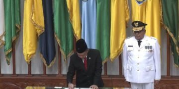 Mendagri Resmi Lantik Bustami Hamzah sebagai Pj Gubernur Aceh