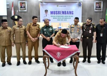 Pj Sekda Buka Musrenbang RPJPD Kota Banda Aceh 2025-2045