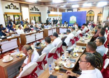 Pj Gubernur Aceh Safrizal Pimpin Rapat Persiapan PON XXI 2024 dengan Kepala SKPA