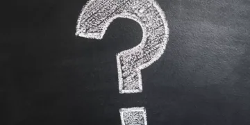 Slippery Artinya: Memahami Makna dan Konteks Penggunaan dalam Bahasa Indonesia