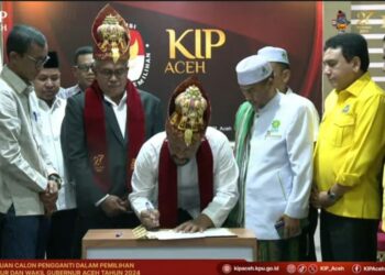 Bustami-Syech Fadhil Tidak Memenuhi Syarat Ikut Pilgub Aceh