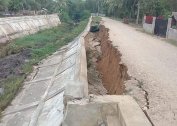 Ambruknya Tebing Pengaman di Krueng Beureughang Aceh Utara
