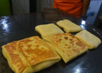 Martabak Durian Samudera Pasee Kuliner Legendaris Aceh Utara