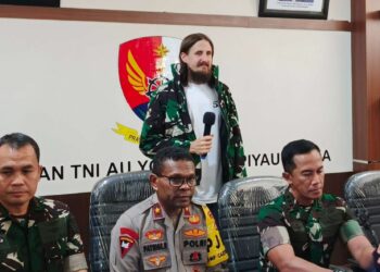 Kapten Philip Mark Mahrtens Bebas dari Penyanderaan KKB Papua dalam Kondisi Baik