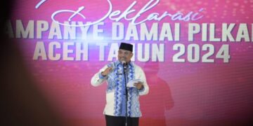 Pj Gubernur Aceh Bacakan Puisi “Damailah Anak-Anak Indatu” dalam Deklarasi Kampanye Damai Pilkada