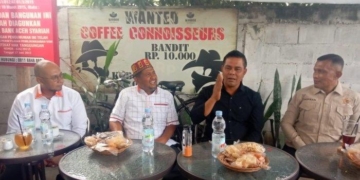 Anggota DPR RI Ghufran Bersilaturahmi Dengan Syech Muharram, Siap Bantu Bupati Aceh Besar Terpilih