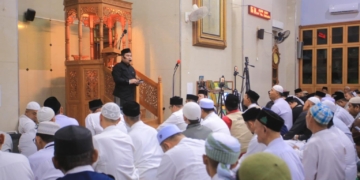 Subuh Berjamaah, Cara Pj Wali Kota Almuniza Ajak Warga Makmurkan Masjid