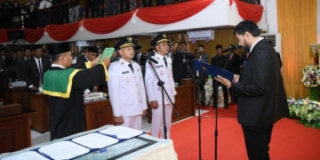 Muzakir Manaf Lantik Safwandi-Muslem Sebagai Bupati dan Wakil Bupati Aceh Jaya, Tekankan Pembangunan dan Sukseskan PORA XV