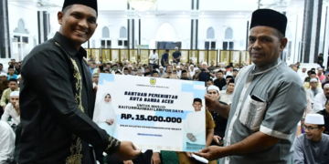 Safari Ramadan ke Lampoh Daya, Wawalko Afdhal Disambut Antusiasme Warga