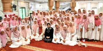 Illiza Tutup Daurah Al-Quran Ramadhan di Masjid Oman