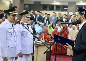Lantik Walikota Subulussalam, Gubernur Aceh: Jadilah Pemimpin Amanah dan Bertanggungjawab