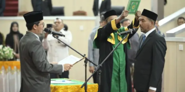 Zulkasmi Gantikan Isnaini Husda di DPRK Banda Aceh