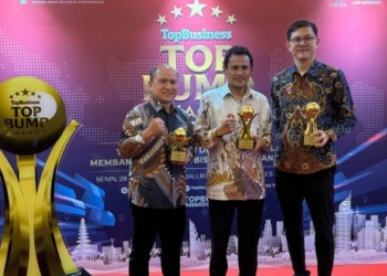 Gubernur Aceh Raih Penghargaan Top Pembina BUMD 2025