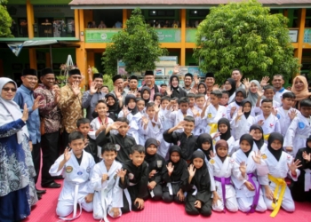 Kolaborasi dengan Kementrian Agama, Wali Kota Illiza Buka Kegiatan MAXIMA MIN 1 Banda Aceh