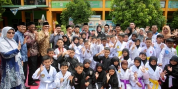 Kolaborasi dengan Kementrian Agama, Wali Kota Illiza Buka Kegiatan MAXIMA MIN 1 Banda Aceh