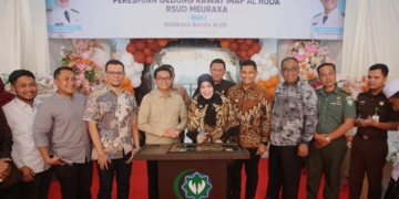Illiza Resmikan Gedung Rawat Inap Al-Huda RSUD Meuraxa