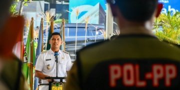 Afdhal Pimpin Apel Penyerahan Personel Satpol PP/WH ke 3 Kecamatan