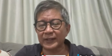 Rocky Gerung Kritik UGM dan Kasus Ijazah Jokowi: Soroti Krisis Kepercayaan Publik