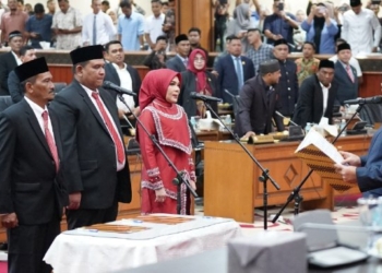 DPRA Lantik Tiga Anggota dari Partai Aceh