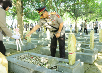 Kapolda Aceh Pimpin Ziarah dan Tabur Bunga Sambut Hari Bhayangkara ke-79