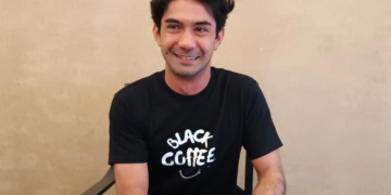 Reza Rahadian Syuting Film Black Coffee di Takengon