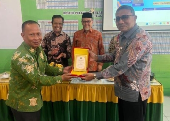 Habibi Inseun Dilantik Jadi Ketua Komite MIN 1 Banda Aceh