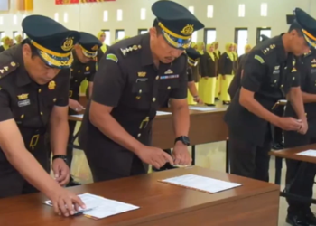 Kajati Aceh Lantik Pejabat Baru dan Tegaskan Penguatan Integritas