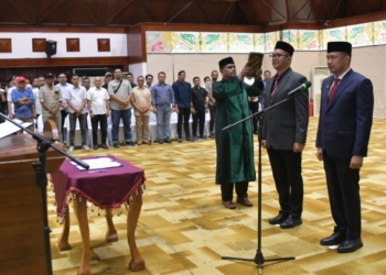 Muzakir Manaf Lantik 3 Pejabat Tinggi Aceh, Perkuat Kinerja Birokrasi