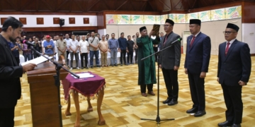 Muzakir Manaf Lantik 3 Pejabat Tinggi Aceh, Perkuat Kinerja Birokrasi