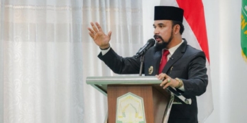 Bupati Al-Farlaky Minta Camat Dan Geuchik Uji Publik Ulang Data Penerima Bantuan Rumah BNPB