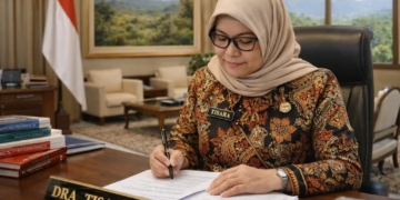KETIKA KEKUASAAN TIDAK MENGENAL RUANG KELAS