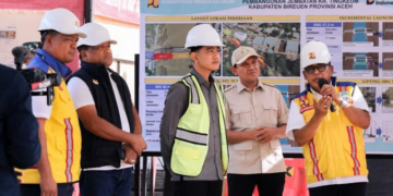Wapres Gibran Tinjau Pemulihan Pascabencana di Bireuen Didampingi Wagub Aceh