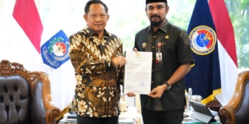 Bupati Aceh Timur Bahas Percepatan Bantuan Pascabanjir dengan Mendagri