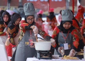 26 OPD Aceh Barat Adu Kreativitas Masak Gulai Keladi di HUT Meulaboh ke-438